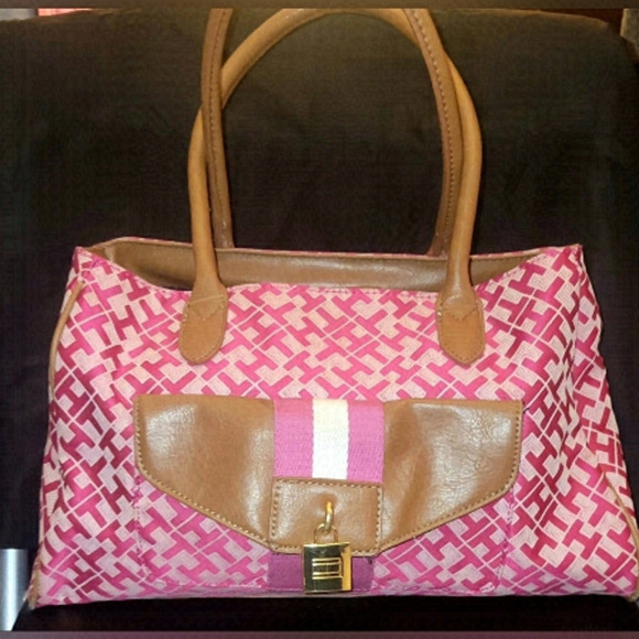 Tommy Hilfiger pink canvas shoulder bag - Picture 1 of 7